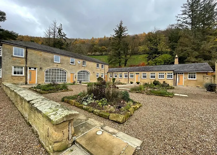 Hackness Grange * Broxa